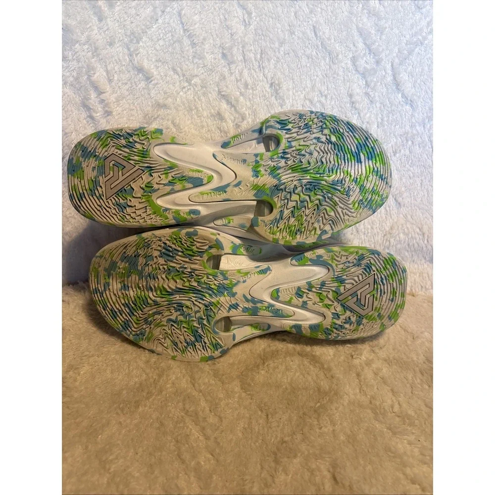 Nike Zoom Freak 4 The Desicion Men's Sneakers Size 12 White Green Gray